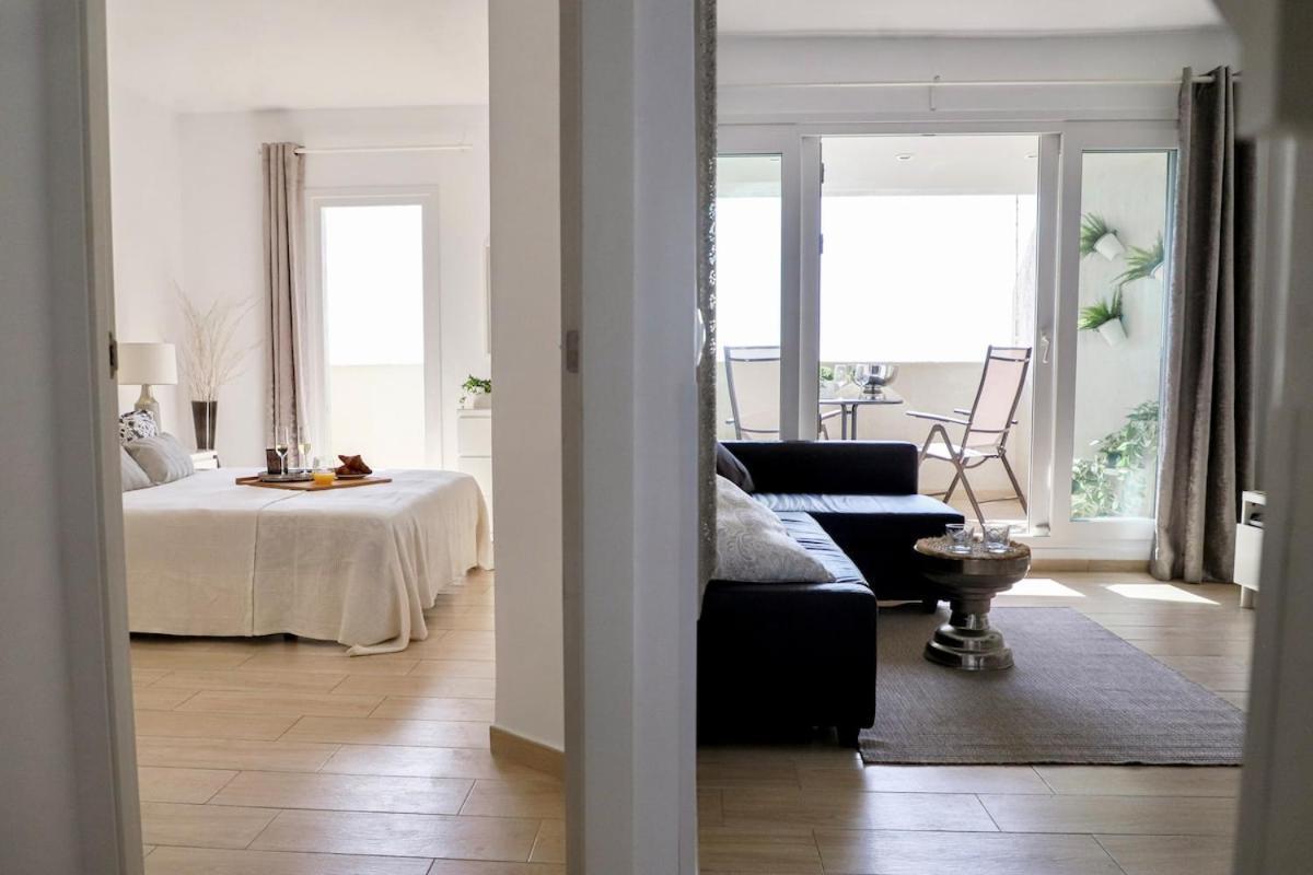 Direct Sea View- Bilbil Sunrise! Lägenhet Benalmádena Exteriör bild